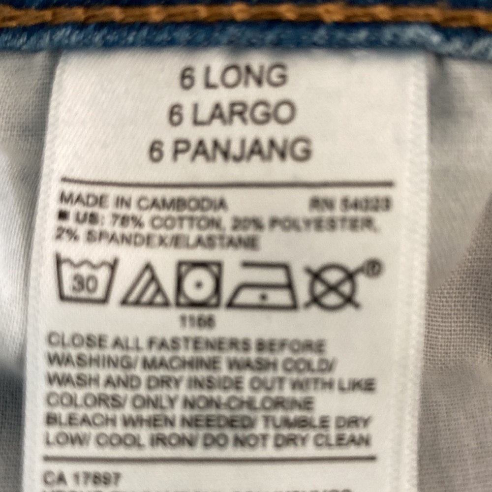 Old Navy Super Skinny Mid-rise jeans - Picture 9 of 9